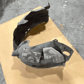 2018-2024 TOYOTA SE XSE CAMRY FRONT LEFT DRIVER FENDER LINER SPLASH SHIELD OEM