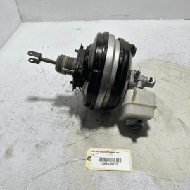 2011-2017 BMW 535i GT 3.0L AWD Brake Booster Master Cylinder Reservoir OEM
