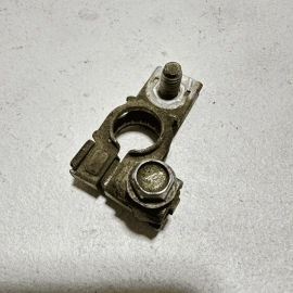 TOYOTA CAMRY 2018-2024 Avalon RAV4 BATTERY NEGATIVE TERMINAL CONNECTOR CLAMP OEM