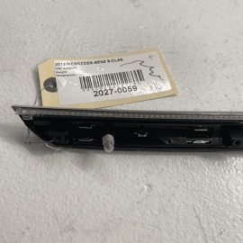 2007-2012 Mercedes S550 Front Left Driver Door Interior Garnish Molding Tri
