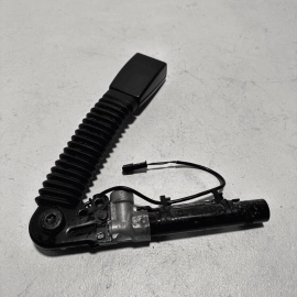 2010 - 2013 BMW 535I 550I Front Left Driver Side Seatbelt Seat belt Buckle OEM