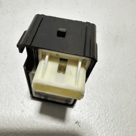 TOYOTA CAMRY 2015-2021 FRONT PASSENGER OR REAR SIDE DOOR WINDOW SWITCH OEM 1PCS