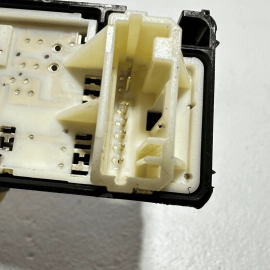 TOYOTA CAMRY 2015-2021 FRONT PASSENGER OR REAR SIDE DOOR WINDOW SWITCH OEM 1PCS