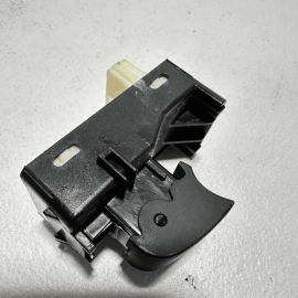 TOYOTA CAMRY 2015-2021 FRONT PASSENGER OR REAR SIDE DOOR WINDOW SWITCH OEM 1PCS