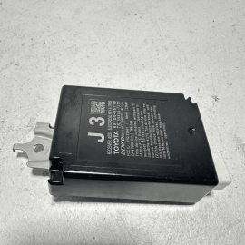 TOYOTA CAMRY 2018-2024 TIRE PRESSURE MONITORING SYSTEM RECEIVER MODULE OEM