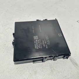 TOYOTA CAMRY KEYLESS SMART KEY CONTROL MODULE UNIT 2018-2020 OEM