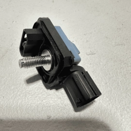 TOYOTA CAMRY 2018-2021 FRONT LEFT OR RIGHT SIDE DOOR CRASH IMPACT SENSOR OEM