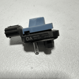 TOYOTA CAMRY 2018-2021 FRONT LEFT OR RIGHT SIDE DOOR CRASH IMPACT SENSOR OEM