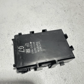 2018 - 2019 TOYOTA CAMRY SE XSE 2.5L FWD AT NETWORK GATEWAY CONTROL MODULE ECM
