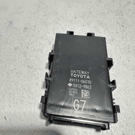 2018 - 2019 TOYOTA CAMRY SE XSE 2.5L FWD AT NETWORK GATEWAY CONTROL MODULE ECM