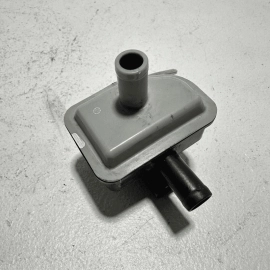 2018 TOYOTA CAMRY 2.5l Duty Vacuum Vapor Canister Purge Control Valve OEM