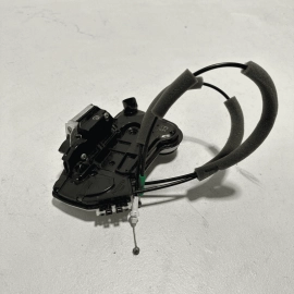 TOYOTA CAMRY 2018-2024 FRONT RIGHT PASSENGER SIDE DOOR LOCK LATCH ACTUATOR OEM