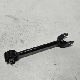2018-2024 TOYOTA CAMRY REAR RIGHT OR LEFT SIDE SUSPENSION CONTROL LOWER ARM OEM 2018-2024 TOYOTA CAMRY REAR RIGHT OR LEFT SIDE SUSPENSION CONTROL LOWER ARM OEM