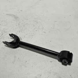 2018-2024 TOYOTA CAMRY REAR RIGHT OR LEFT SIDE SUSPENSION CONTROL LOWER ARM OEM 2018-2024 TOYOTA CAMRY REAR RIGHT OR LEFT SIDE SUSPENSION CONTROL LOWER ARM OEM