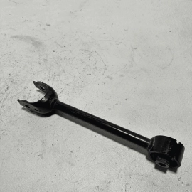 2018-2024 TOYOTA CAMRY REAR RIGHT OR LEFT SIDE SUSPENSION CONTROL LOWER ARM OEM 2018-2024 TOYOTA CAMRY REAR RIGHT OR LEFT SIDE SUSPENSION CONTROL LOWER ARM OEM