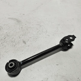 2018-2024 TOYOTA CAMRY REAR RIGHT OR LEFT SIDE SUSPENSION CONTROL LOWER ARM OEM 2018-2024 TOYOTA CAMRY REAR RIGHT OR LEFT SIDE SUSPENSION CONTROL LOWER ARM OEM