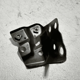 TOYOTA CAMRY FRONT LEFT DRIVER SIDE FENDER SUPPORT BRACKET BRCE 2018 - 2024 OEM