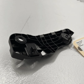 2023 MAZDA CX-50 FRONT BUMPER LEFT DRIVER SIDE RETAINER BRACKET MOUNT STAY 