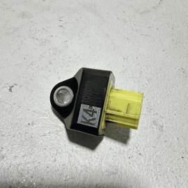 TOYOTA CAMRY FRONT LEFT OR RIGHT IMPACT PRESSURE SENSOR OEM 2018 - 2022