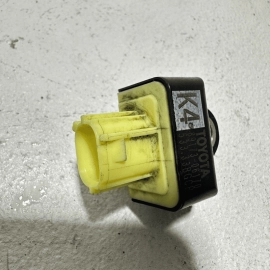 TOYOTA CAMRY FRONT LEFT OR RIGHT IMPACT PRESSURE SENSOR OEM 2018 - 2022