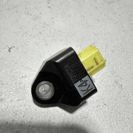TOYOTA CAMRY FRONT LEFT OR RIGHT IMPACT PRESSURE SENSOR OEM 2018 - 2022