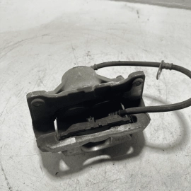 TOYOTA CAMRY 2018-2019 Avalon FRONT RIGHT PASSENGER SIDE BRAKE CALIPER OEM