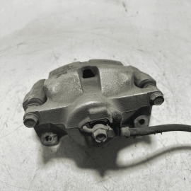 TOYOTA CAMRY 2018-2019 Avalon FRONT RIGHT PASSENGER SIDE BRAKE CALIPER OEM