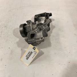 2016 – 2019 Bmw X1 F48 XDRIV 28I Engine Coolant Water Pump W/ Support OEM