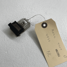 2007-2012 Mercedes X164 GL450 Front Left Driver Door Panel Bracket Holder O