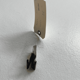 2007-2012 Mercedes X164 GL450 Front Left Driver Door Panel Bracket Holder O