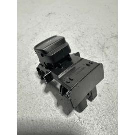 SUBARU IMPREZA RS 2024 REAR LEFT OR RIGHT SIDE DOOR WINDOW SWITCH OEM = 1PCS =