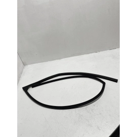 SUBARU IMPREZA 2024 FRONT PASSENGER SIDE DOOR WINDOW GLASS RUN CHANNEL SEAL OEM