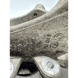 2012-2016 BMW 528xi REAR RIGHT SIDE SPINDLE KNUCKLE BEARING HUB OEM