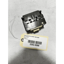 2018-2021 TOYOTA CAMRY XSE FRONT SEAT HEAT HEATER CONTROL SWITCH OEM