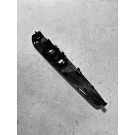 2018-2020 TOYOTA CAMRY FRONT RIGHT SIDE DOOR SWITCH PANEL TRIM MOLDING OEM