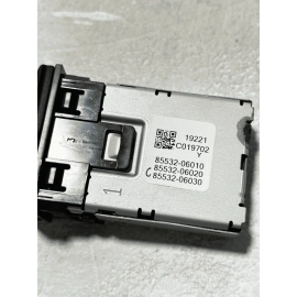 2018 - 2021 TOYOTA CAMRY CENTER CONSOLE DUAL USB ADAPTER CHARGING PORT OEM