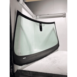2011-2016 BMW 535XI F10 FRONT WINDSHIELD WINDOW GLASS OEM
