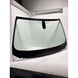 2011-2016 BMW 535XI F10 FRONT WINDSHIELD WINDOW GLASS OEM