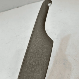 2018-2024 TOYOTA CAMRY REAR PASSENGER SIDE DOOR ARMREST ARM REST PANEL OEM 2018-2024 TOYOTA CAMRY REAR PASSENGER SIDE DOOR ARMREST ARM REST PANEL OEM