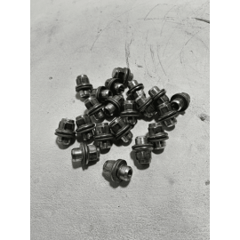 2019 TOYOTA CAMRY XSE WHEEL RIM LUG NUT BOLT BOLTS OEM SET OF 20 PCS