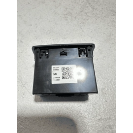 SUBARU IMPREZA RS 2024 FRONT CENTER CONSOLE TYPE-C & USB PORT CHARGER HUB OEM
