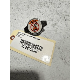 2018-2024 TOYOTA CAMRY 2.5L RADIATOR TANK RESERVOIR FILLER CAP OEM 2018-2024 TOYOTA CAMRY 2.5L RADIATOR TANK RESERVOIR FILLER CAP OEM