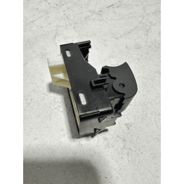 TOYOTA CAMRY 2018-21 HIGHLANDER REAR DRIVER OR PASSENGER SIDE DOOR WINDOW SWITCH