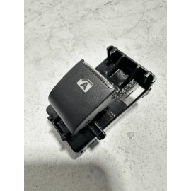 TOYOTA CAMRY 2018-21 HIGHLANDER REAR DRIVER OR PASSENGER SIDE DOOR WINDOW SWITCH