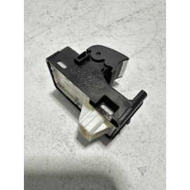 TOYOTA CAMRY 2018-21 HIGHLANDER REAR DRIVER OR PASSENGER SIDE DOOR WINDOW SWITCH