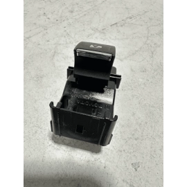 TOYOTA CAMRY 2018-21 HIGHLANDER REAR DRIVER OR PASSENGER SIDE DOOR WINDOW SWITCH