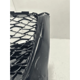 2018-2019-2020 TOYOTA CAMRY XSE Front Bumper Grille Lower OEM DAMAGED !