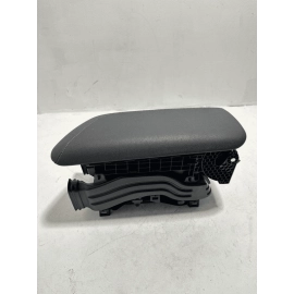 2018-24 TOYOTA CAMRY XSE CENTER CONSOLE STORAGE COMPARTMENT TRAY W / ARMREST OEM