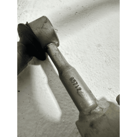 2018-2024 TOYOTA CAMRY FWD REAR STABILIZER SWAY ANTI ROLL BAR W/ LINK OEM