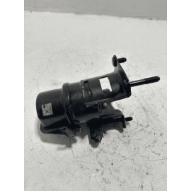 2018-2024 TOYOTA CAMRY XSE TRANSMISSION FRONT MOUNT BRACKET INSULATOR OEM